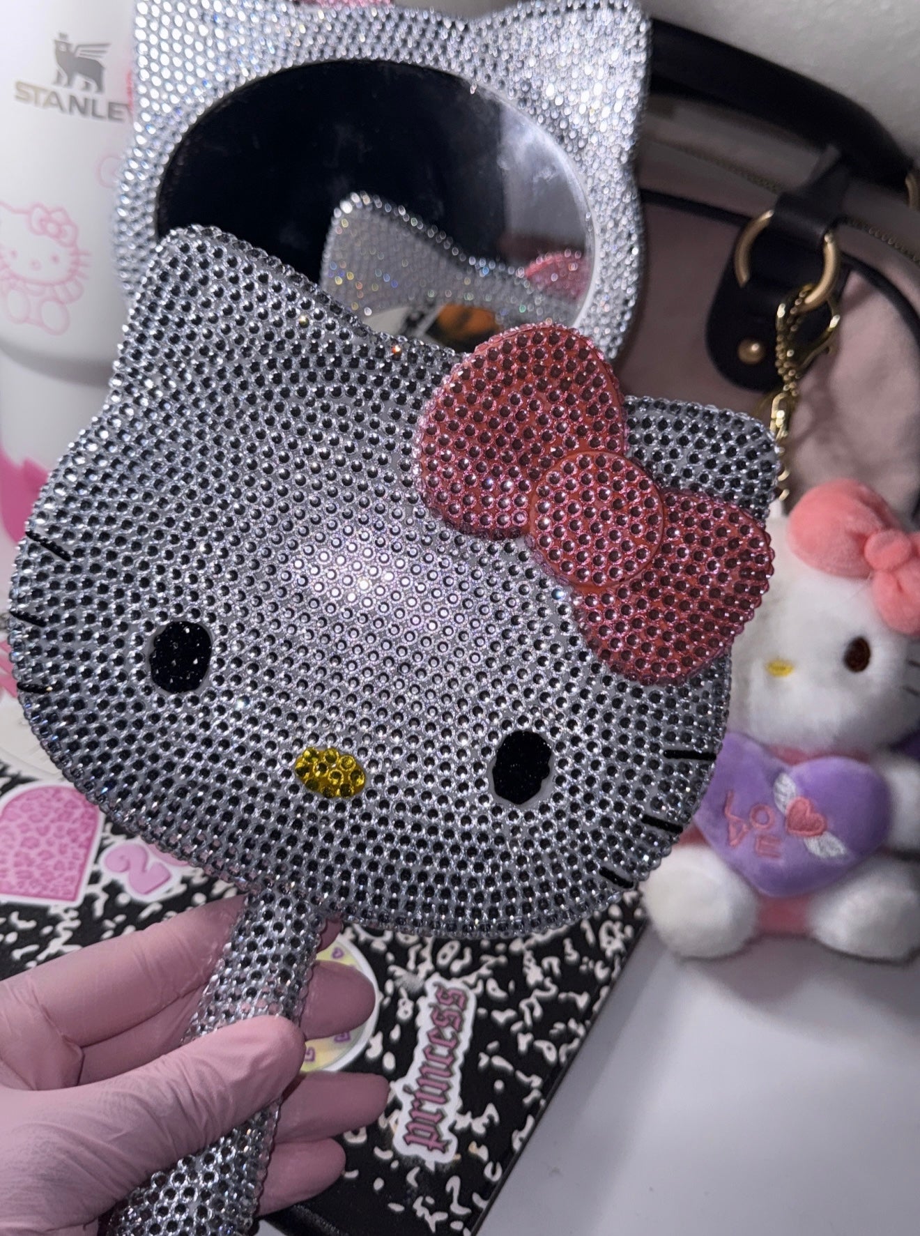 Hello Kitty Hand Mirror♡︎